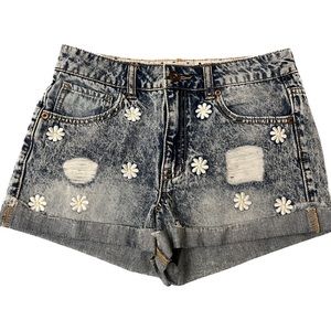 Forever 21 Embroidered Daisy Mini Shorts (US 26)